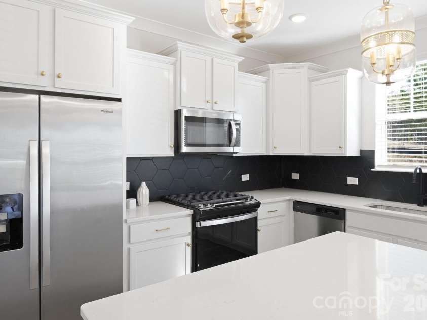 21216 Sanctuary Drive, Lancaster, SC 29720.  MLS# CAR4430850, YatesRealty ID 14406. 