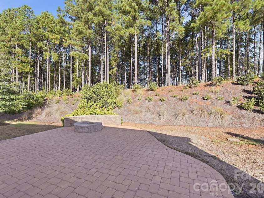 21216 Sanctuary Drive, Lancaster, SC 29720.  MLS# CAR4430850, YatesRealty ID 14406. 