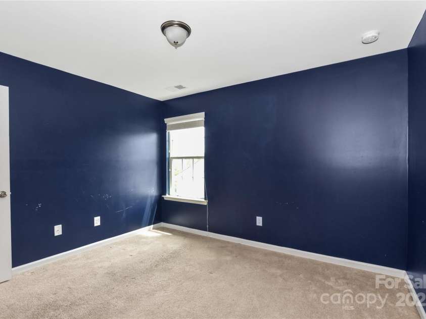 10417 Ebbets Road, Charlotte, NC 28273.  MLS# CAR4250742, YatesRealty ID 14407. Third Floor Bedroom