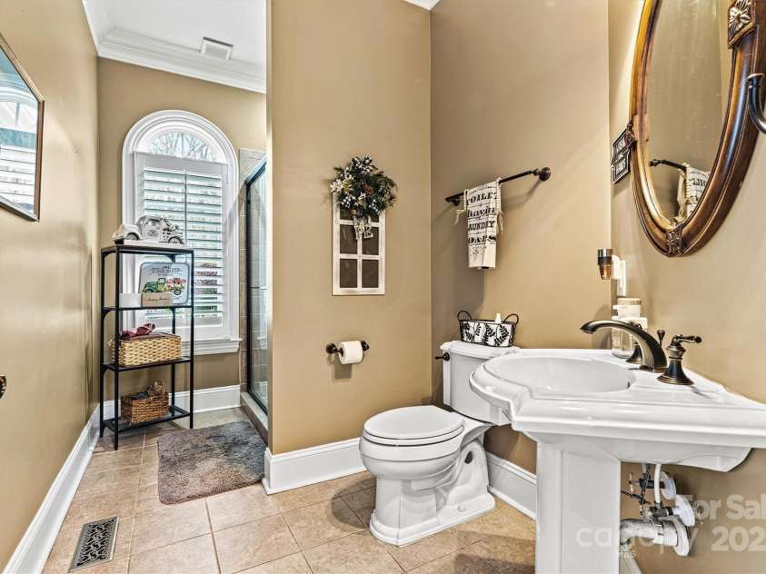 7509 Webbs Chapel Cove Court, Denver, NC 28037.  MLS# CAR4234853, YatesRealty ID 14408. Extra main level full bath