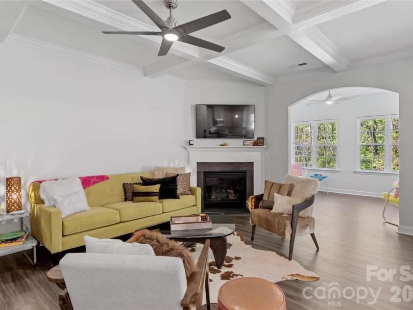 1057 Woodview Ridge Trail, Lewisville, NC 27023.  MLS# CAR4367404, YatesRealty ID 14409. 