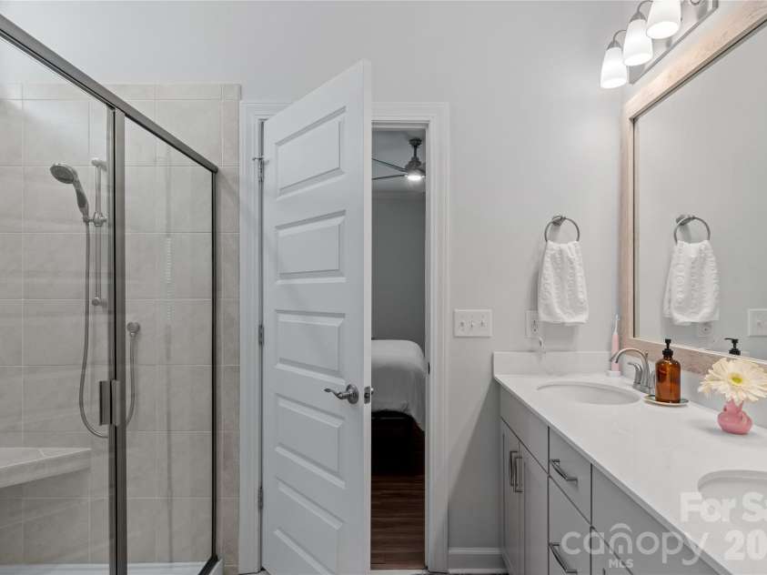 1057 Woodview Ridge Trail, Lewisville, NC 27023.  MLS# CAR4367404, YatesRealty ID 14409. 