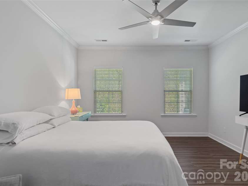 1057 Woodview Ridge Trail, Lewisville, NC 27023.  MLS# CAR4367404, YatesRealty ID 14409. 
