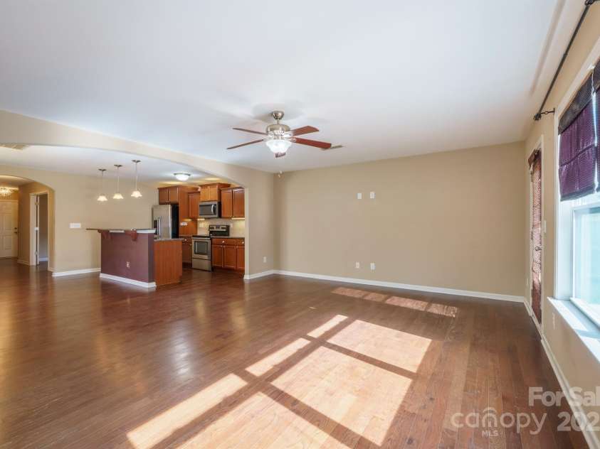 5707 Saint Adriens Way, Concord, NC 28025.  MLS# CAR4327067, YatesRealty ID 1441. 