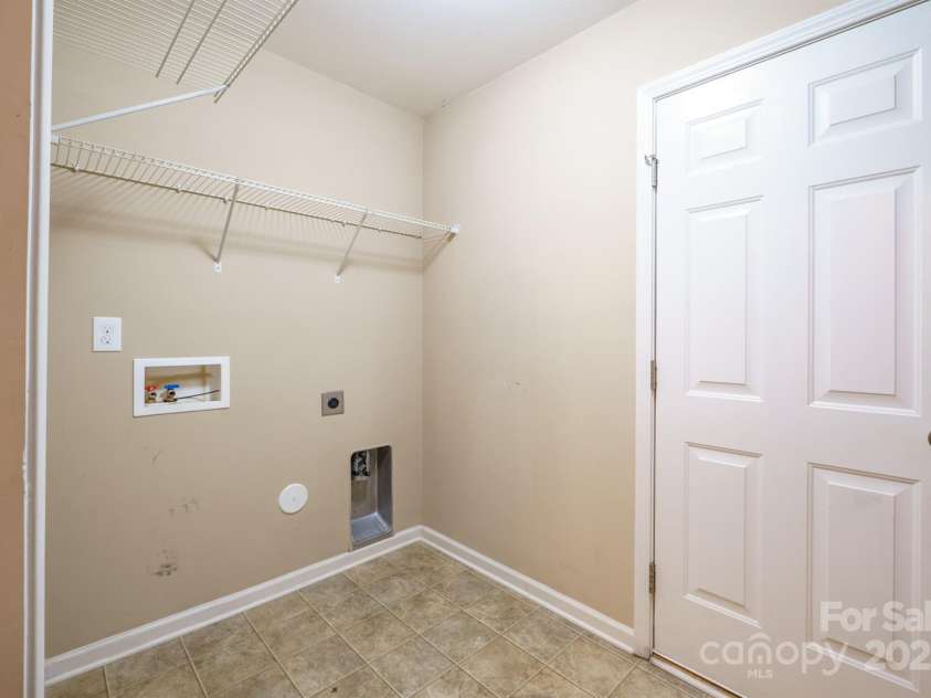 5707 Saint Adriens Way, Concord, NC 28025.  MLS# CAR4327067, YatesRealty ID 1441. 