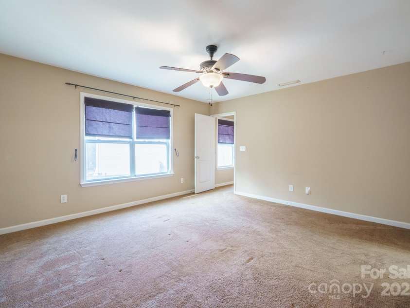 5707 Saint Adriens Way, Concord, NC 28025.  MLS# CAR4327067, YatesRealty ID 1441. 