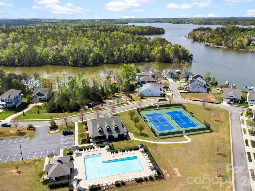 10026 Jack Nicklaus Drive, Lancaster, SC 29720.  MLS# CAR4365611, YatesRealty ID 14410. 