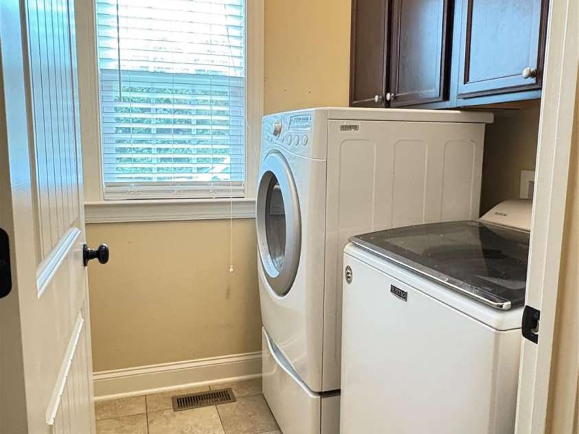 113 Taylorstone Lane, Lexington, NC 27295.  MLS# CAR4256653, YatesRealty ID 14410. 