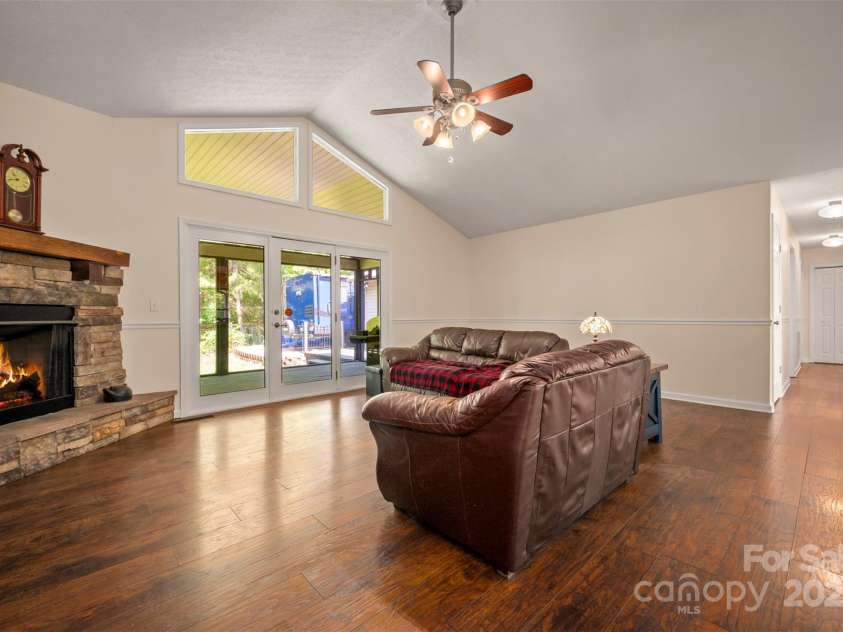 2 Candlestick Drive, Zirconia, NC 28790.  MLS# CAR4260834, YatesRealty ID 14413. 