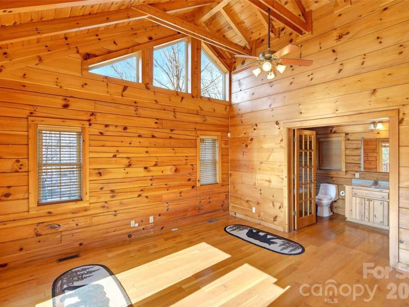 28 Outback Trail, Nebo, NC 28761.  MLS# CAR4349163, YatesRealty ID 14413. Primary Bedroom