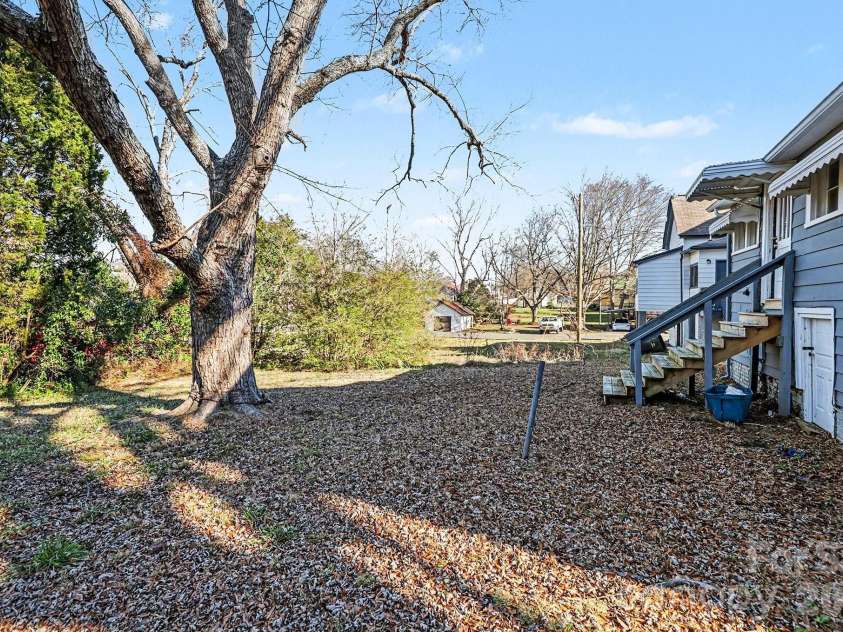 602 Carolina Avenue, Spencer, NC 28159.  MLS# CAR4336618, YatesRealty ID 14414. 