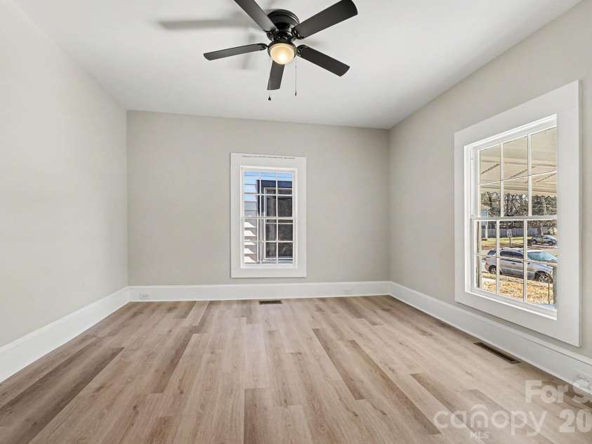 602 Carolina Avenue, Spencer, NC 28159.  MLS# CAR4336618, YatesRealty ID 14414. 