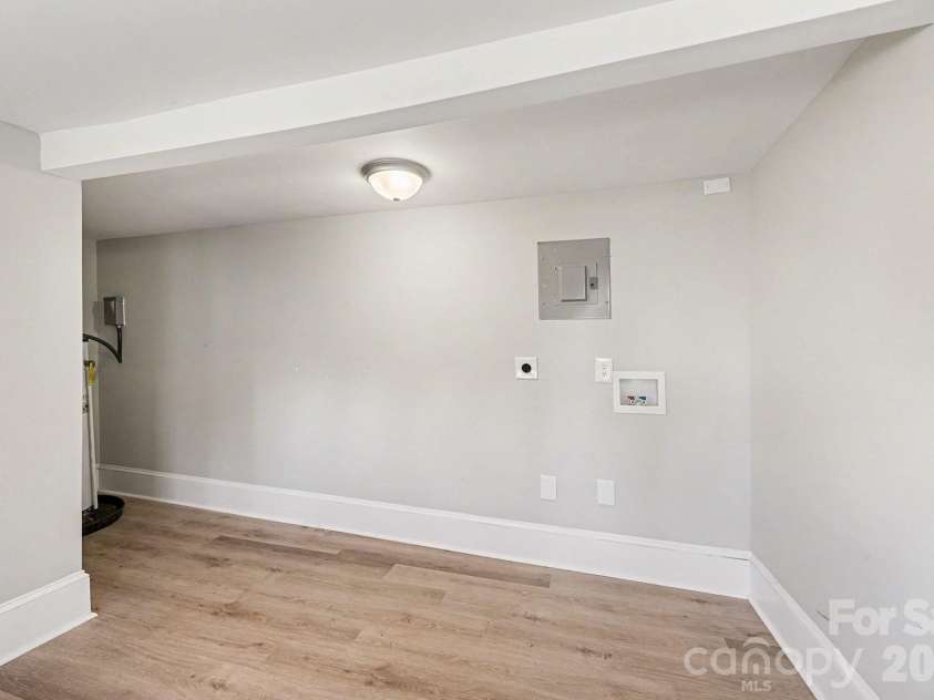 602 Carolina Avenue, Spencer, NC 28159.  MLS# CAR4336618, YatesRealty ID 14414. 