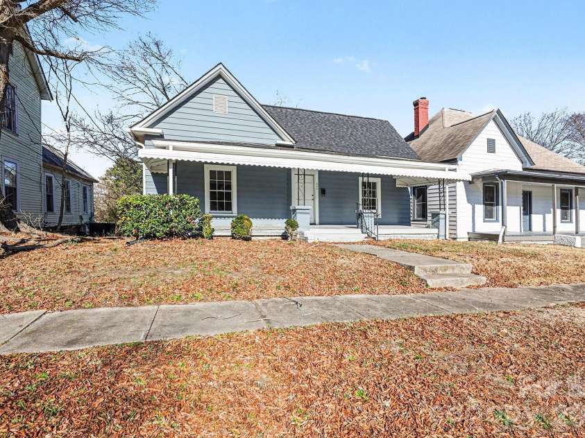 602 Carolina Avenue, Spencer, NC 28159.  MLS# CAR4336618, YatesRealty ID 14414. 