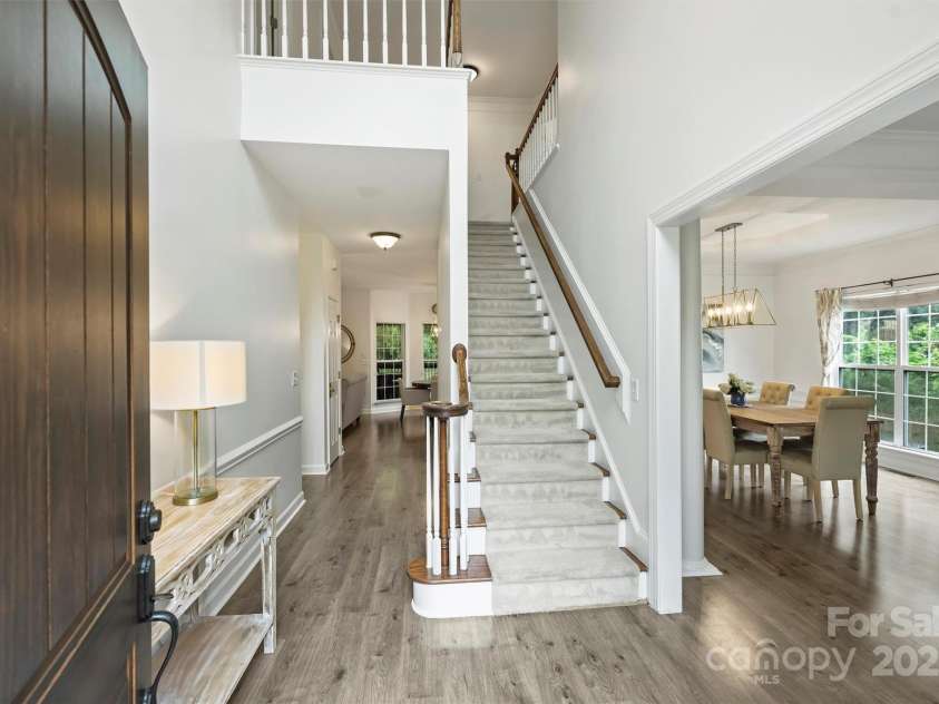 6723 Joliette Lane, Charlotte, NC 28277.  MLS# CAR4251689, YatesRealty ID 14414. Come inside...