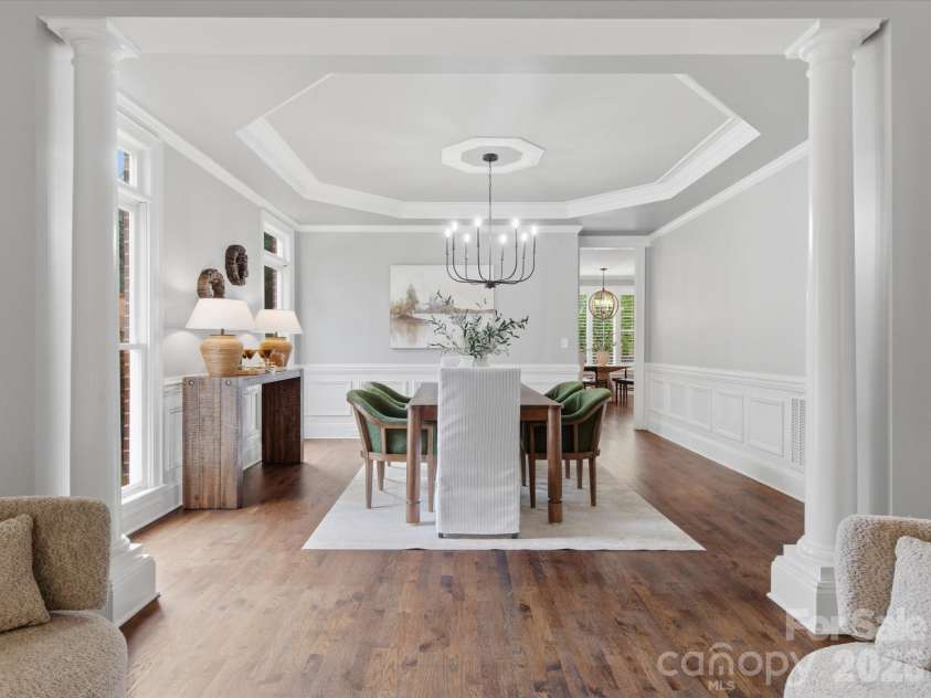 1007 Ainsdale Drive, Matthews, NC 28104.  MLS# CAR4367996, YatesRealty ID 14416. 
