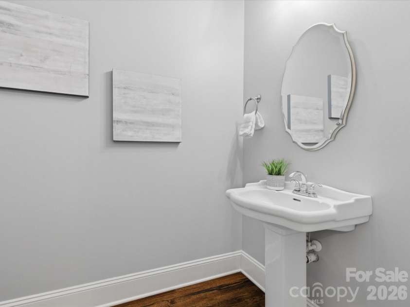 1007 Ainsdale Drive, Matthews, NC 28104.  MLS# CAR4367996, YatesRealty ID 14416. 