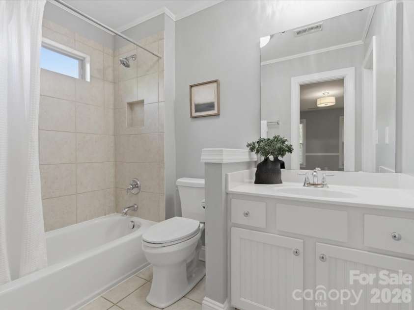 1007 Ainsdale Drive, Matthews, NC 28104.  MLS# CAR4367996, YatesRealty ID 14416. 