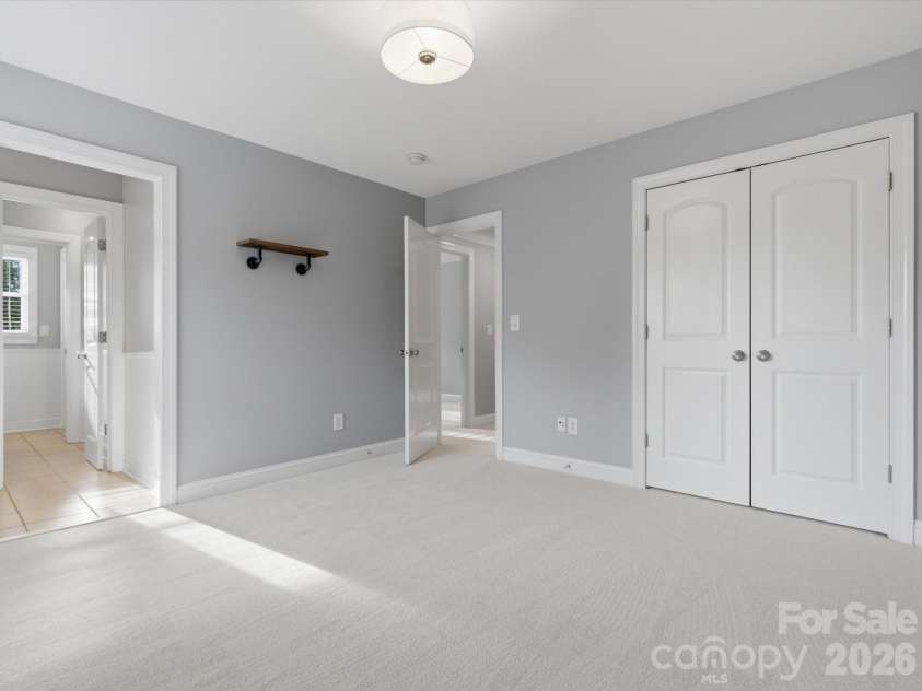 1007 Ainsdale Drive, Matthews, NC 28104.  MLS# CAR4367996, YatesRealty ID 14416. 