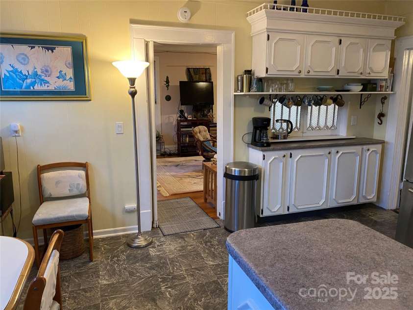 11 Old Candler Town Road, Candler, NC 28715.  MLS# CAR4243958, YatesRealty ID 14416. 