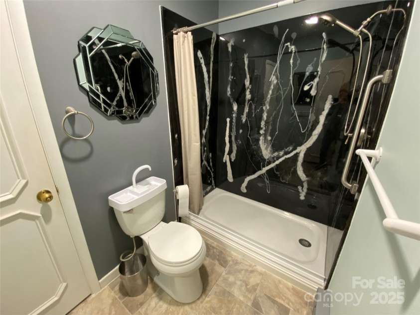 11 Old Candler Town Road, Candler, NC 28715.  MLS# CAR4243958, YatesRealty ID 14416. 