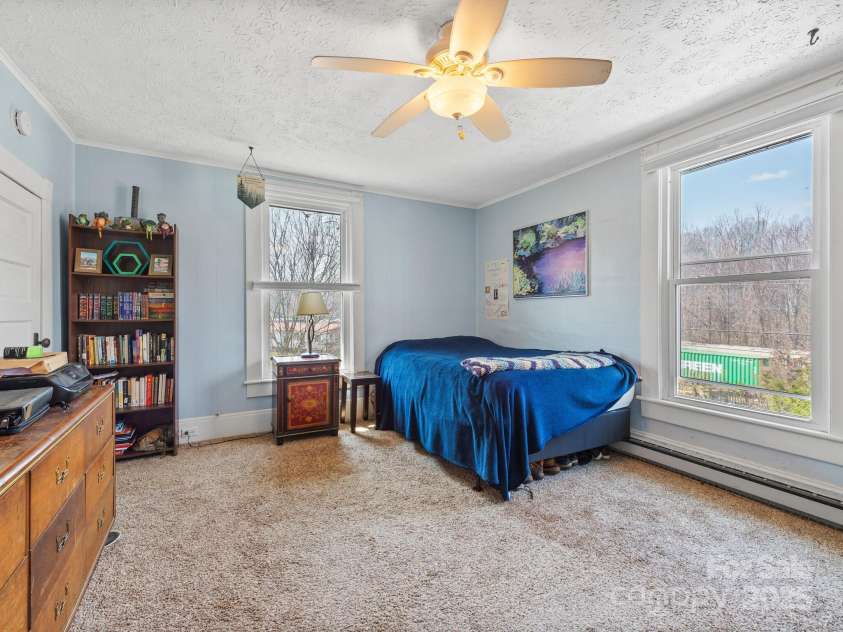 11 Old Candler Town Road, Candler, NC 28715.  MLS# CAR4243958, YatesRealty ID 14416. 