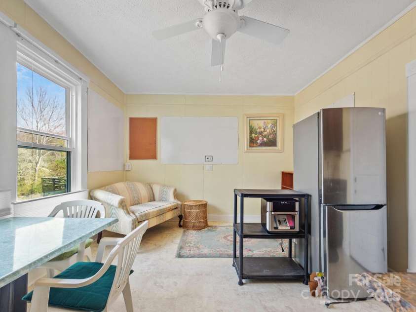 11 Old Candler Town Road, Candler, NC 28715.  MLS# CAR4243958, YatesRealty ID 14416. 