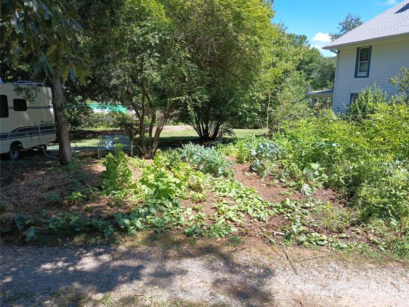 11 Old Candler Town Road, Candler, NC 28715.  MLS# CAR4243958, YatesRealty ID 14416. 