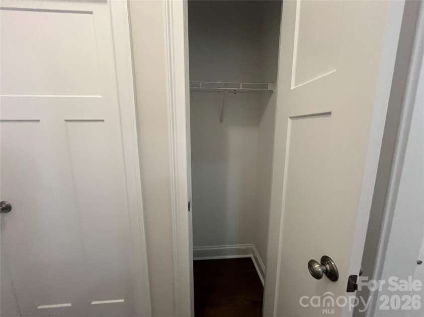403 E 21st Street, Kannapolis, NC 28083.  MLS# CAR4365656, YatesRealty ID 14418. Coat Closet