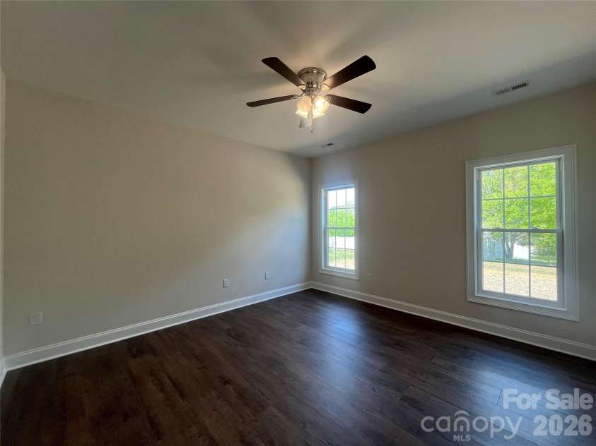 403 E 21st Street, Kannapolis, NC 28083.  MLS# CAR4365656, YatesRealty ID 14418. Primary Bedroom