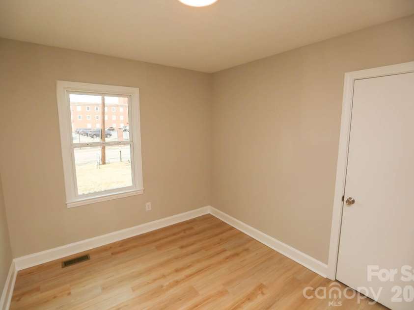 1304 Brenner Avenue, Salisbury, NC 28144.  MLS# CAR4348949, YatesRealty ID 14420. 