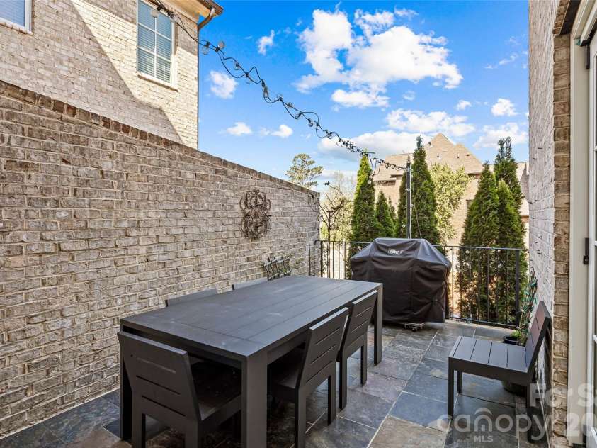 1794 Sterling Road, Charlotte, NC 28209.  MLS# CAR4356734, YatesRealty ID 14422. 