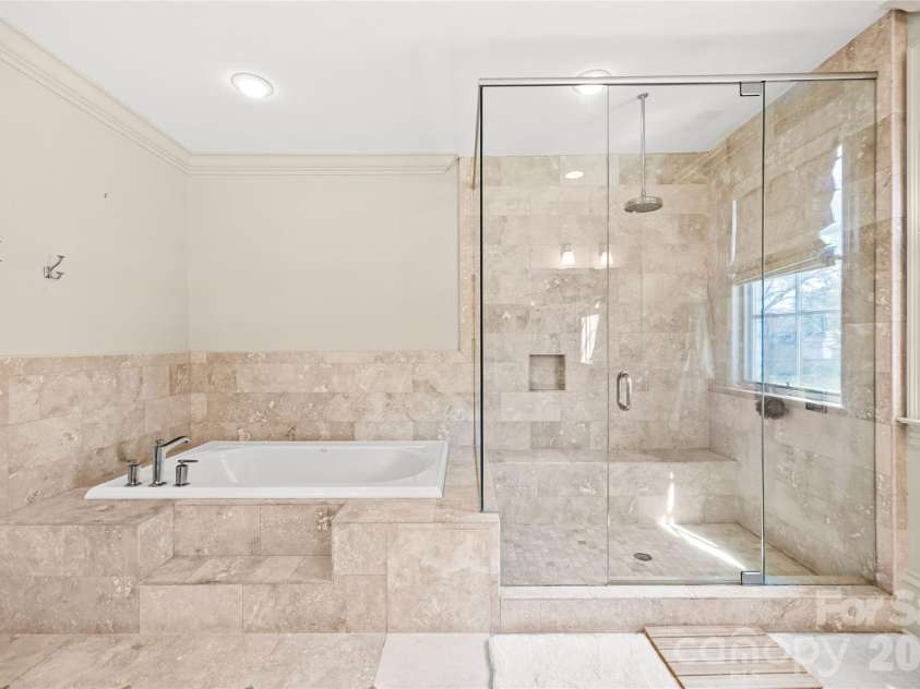 1794 Sterling Road, Charlotte, NC 28209.  MLS# CAR4356734, YatesRealty ID 14422. 