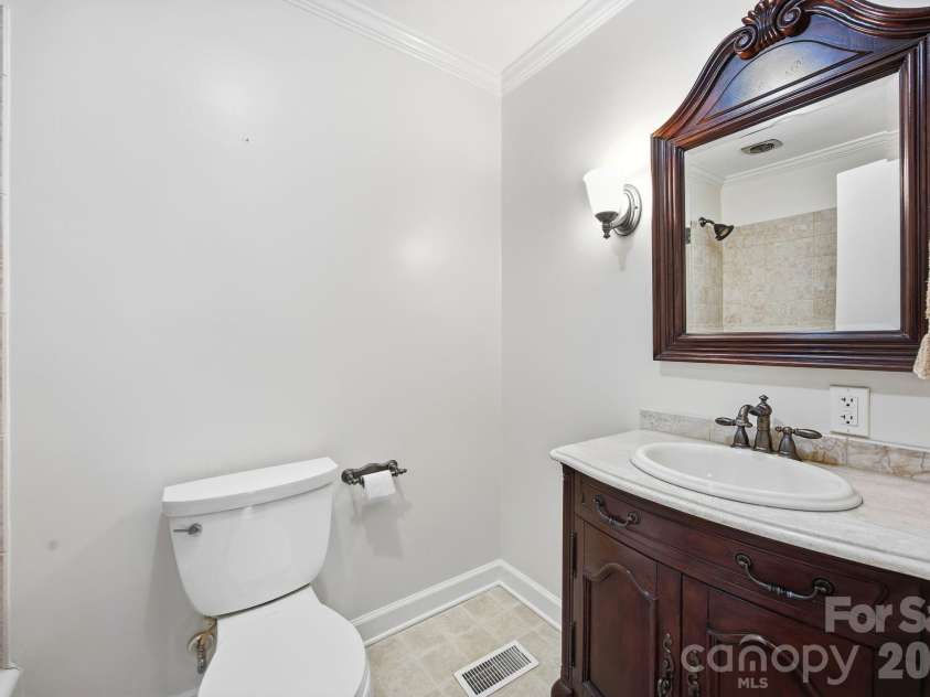 101 Spruce Drive, Salisbury, NC 28147.  MLS# CAR4367850, YatesRealty ID 14423. 