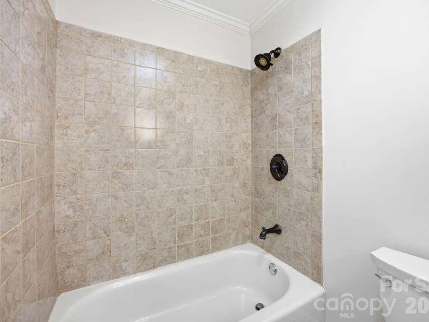 101 Spruce Drive, Salisbury, NC 28147.  MLS# CAR4367850, YatesRealty ID 14423. 