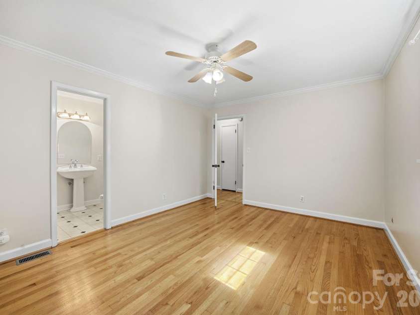 101 Spruce Drive, Salisbury, NC 28147.  MLS# CAR4367850, YatesRealty ID 14423. 