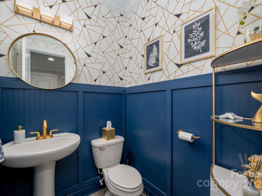 10823 Preservation Park Drive, Charlotte, NC 28214.  MLS# CAR4241793, YatesRealty ID 14423. 