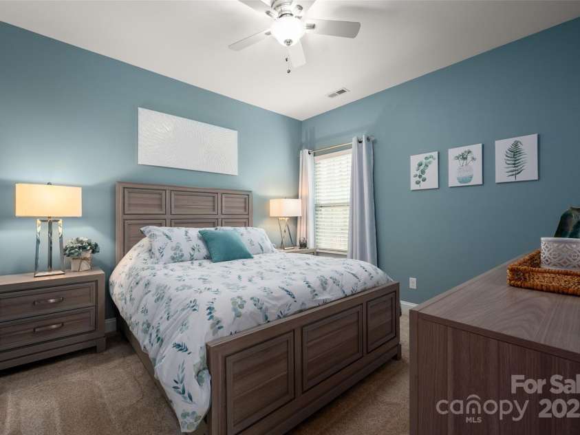 10823 Preservation Park Drive, Charlotte, NC 28214.  MLS# CAR4241793, YatesRealty ID 14423. 