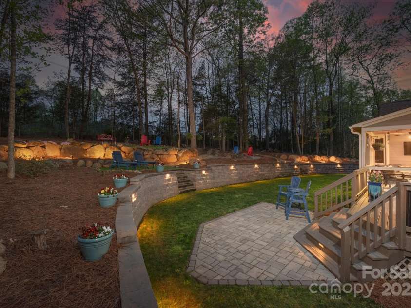 10823 Preservation Park Drive, Charlotte, NC 28214.  MLS# CAR4241793, YatesRealty ID 14423. 