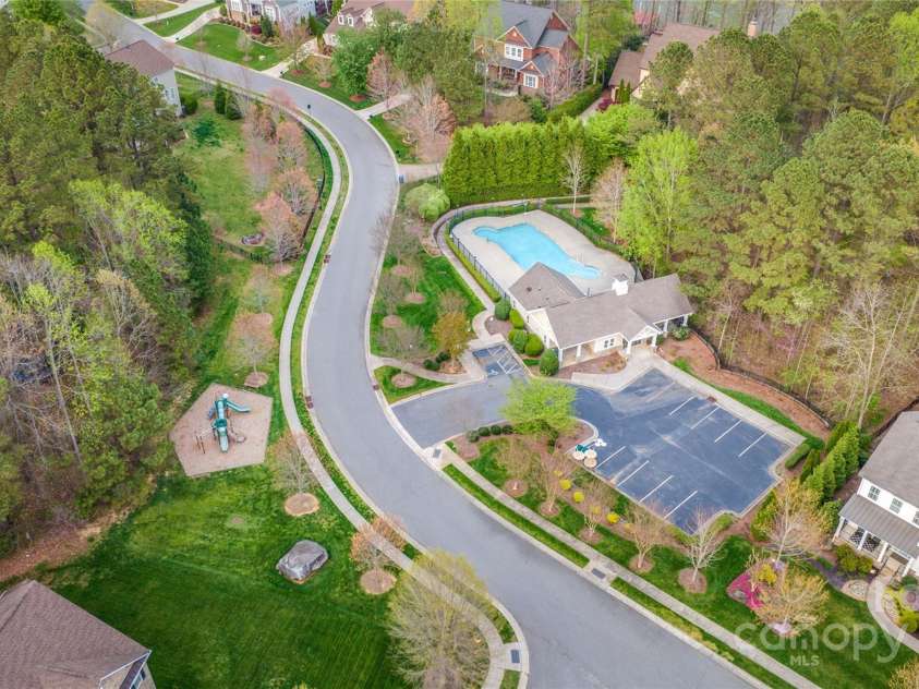 10823 Preservation Park Drive, Charlotte, NC 28214.  MLS# CAR4241793, YatesRealty ID 14423. 