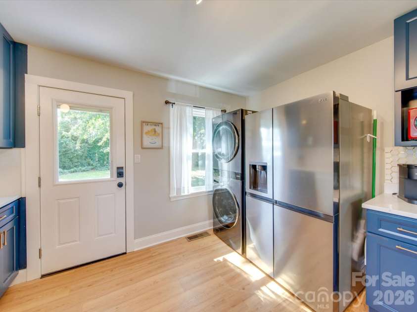 212 Faile Street, Fort Mill, SC 29715.  MLS# CAR4361037, YatesRealty ID 14424. 