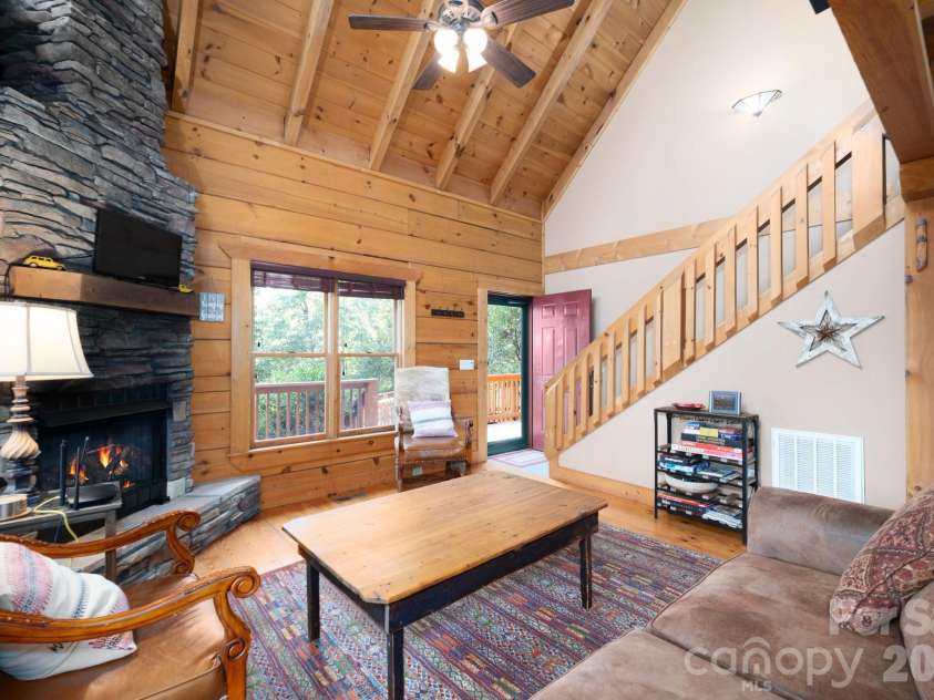 117 Laurel Lakes Parkway, Lake Lure, NC 28746.  MLS# CAR4182403, YatesRealty ID 14428. 