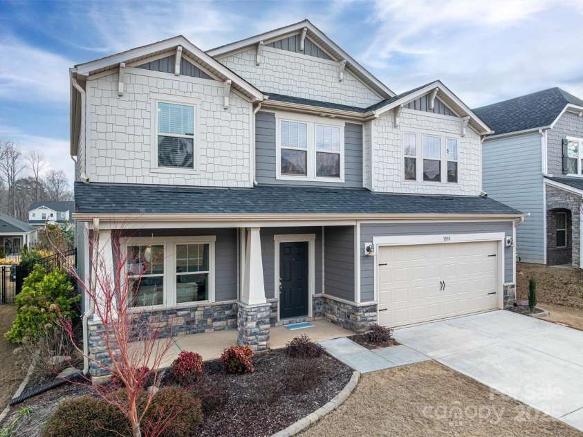 1038 Amberley Crossing Drive, Belmont, NC 28012.  MLS# CAR4227636, YatesRealty ID 1443. 