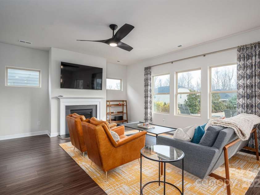 1038 Amberley Crossing Drive, Belmont, NC 28012.  MLS# CAR4227636, YatesRealty ID 1443. 