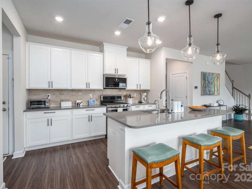 1038 Amberley Crossing Drive, Belmont, NC 28012.  MLS# CAR4227636, YatesRealty ID 1443. 