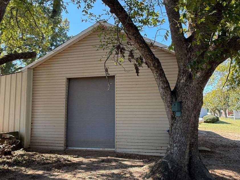 16 New York Avenue, Peachland, NC 28133.  MLS# CAR4192936, YatesRealty ID 14430. 