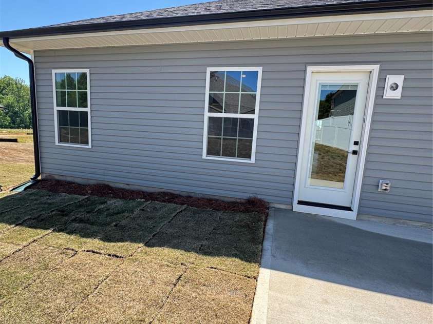 165 Swinford Drive, Salisbury, NC 28146.  MLS# CAR4343599, YatesRealty ID 14430. 
