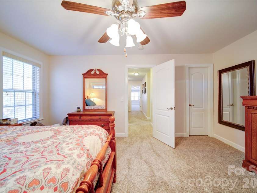 4763 River Hills Drive, Denver, NC 28037.  MLS# CAR4356061, YatesRealty ID 14431. 