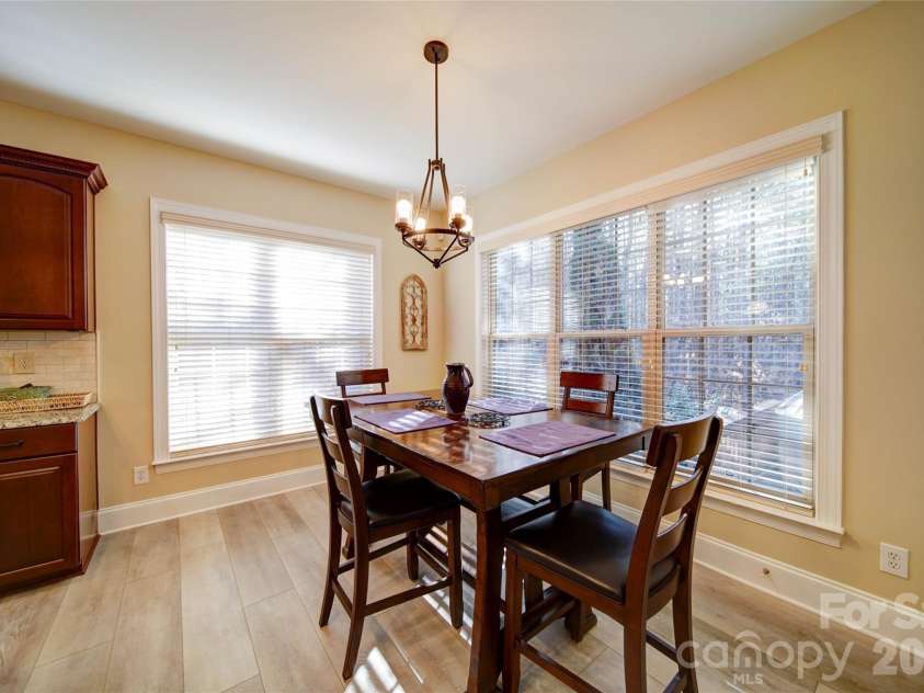 4763 River Hills Drive, Denver, NC 28037.  MLS# CAR4356061, YatesRealty ID 14431. 