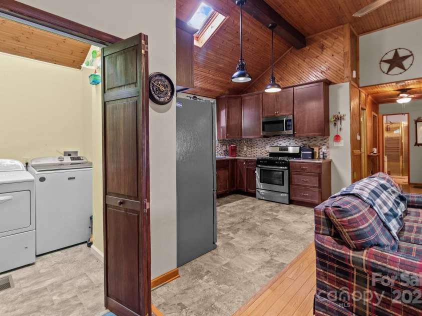 746 Springwood Drive, Mount Gilead, NC 27306.  MLS# CAR4178763, YatesRealty ID 14431. 